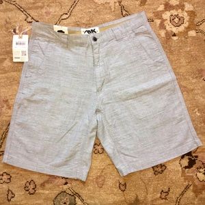 NWT Mountain Khakis shorts 35x10 (fits like a 34)
